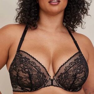 Torrid Perfect T-Shirt Front-Close Bra Size 38DDD